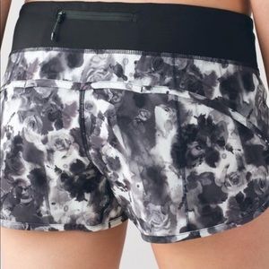 Lululemon black floral speed up shorts